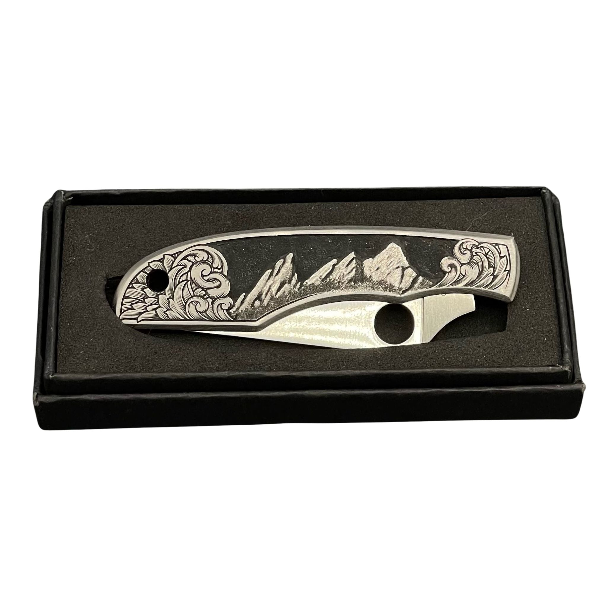 Hand-engraved Boulder Flatirons Spyderco Knife