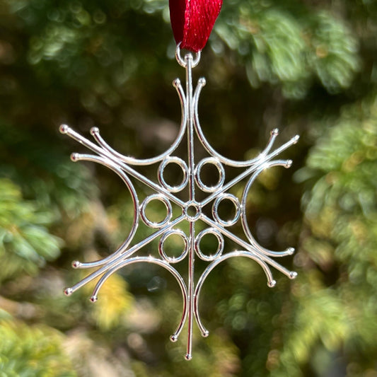 Silver snowflake ornament class