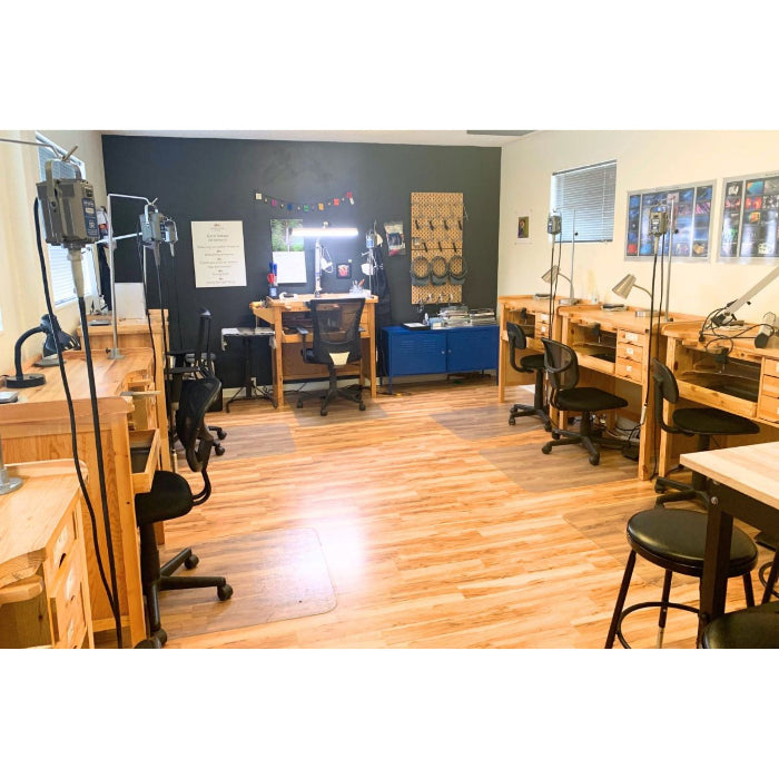 Student room at Silver Peak Studio